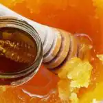 Jak rozpustit med za pár minut: jednoduchý trik, který zná